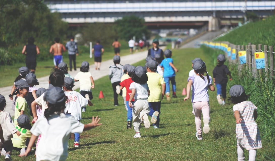 ロハスキッズ・センター クローバーの外遊びのイメージ