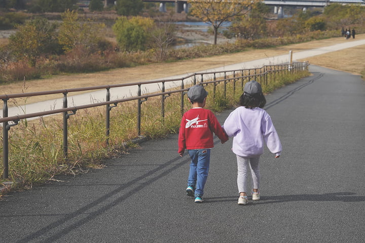 ロハスキッズ・センター クローバーの外遊びのイメージ
